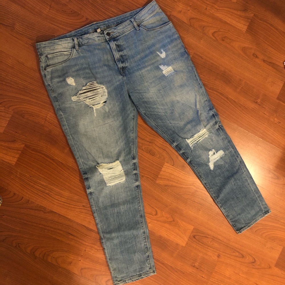 Men’s ASOS Ripped Jeans size 42”w X 32”l